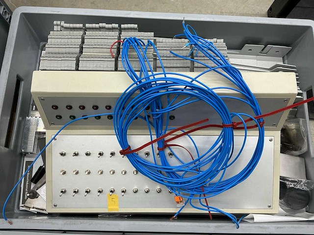 Diverse onderdelen, ketting en kabel - afbeelding 13 van  13