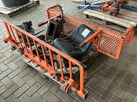 Diverse onderdelen maaiboot - afbeelding 1 van  3