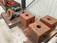 Diverse onderdelen "mud pump hp block" - afbeelding 1 van  2