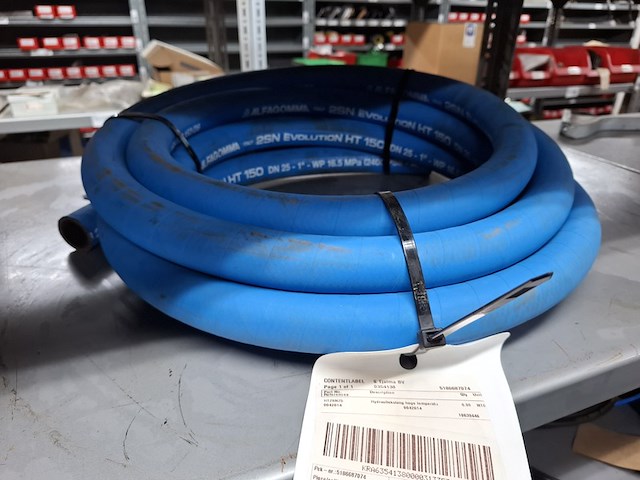 Diverse onderdelen o.a. pneumatiek o.a. case en kuhn - afbeelding 2 van  7