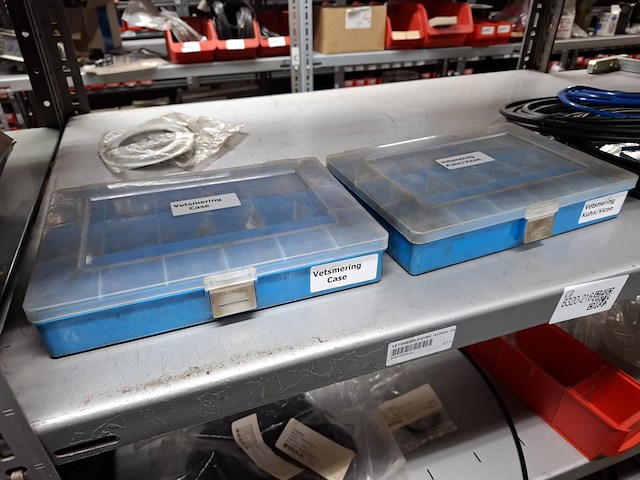 Diverse onderdelen o.a. pneumatiek o.a. case en kuhn - afbeelding 4 van  7