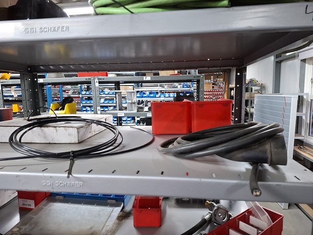 Diverse onderdelen o.a. pneumatiek - afbeelding 19 van  28