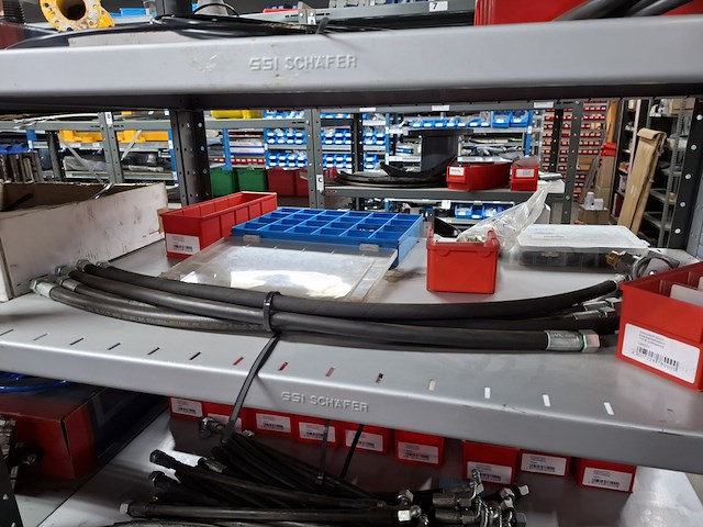 Diverse onderdelen o.a. pneumatiek - afbeelding 20 van  28