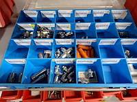 Diverse onderdelen o.a. pneumatiek - afbeelding 27 van  28