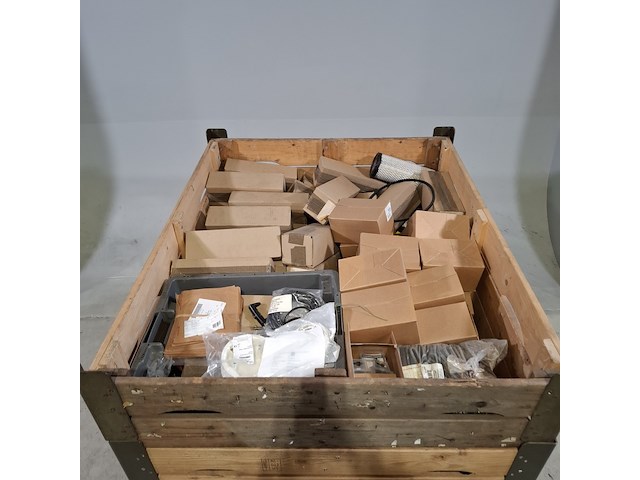 Diverse onderdelen, o.a sinatec - afbeelding 2 van  8