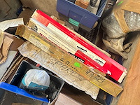 Diverse onderdelen op 2 pallets - afbeelding 3 van  8