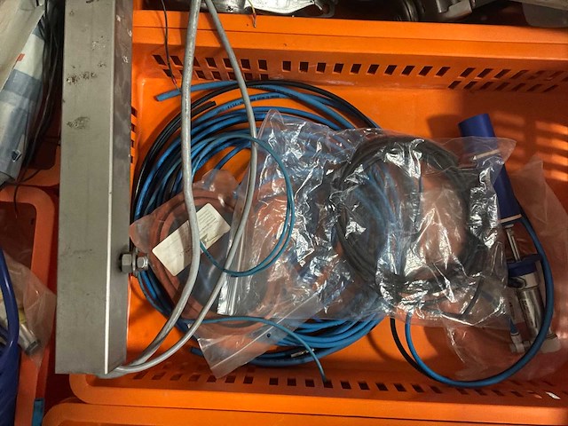 Diverse onderdelen tbv bakkerij machines - afbeelding 12 van  15