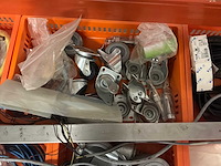 Diverse onderdelen tbv bakkerij machines - afbeelding 13 van  15