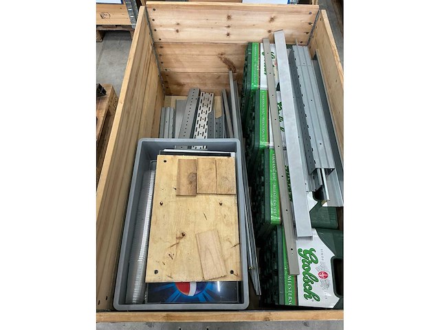 Diverse onderdelen t.b.v. bierbot - afbeelding 2 van  4