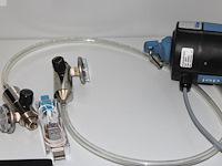 Diverse onderdelen t.b.v. testopstellingen/ prototypes in kast wo diodes en chips. - afbeelding 4 van  14