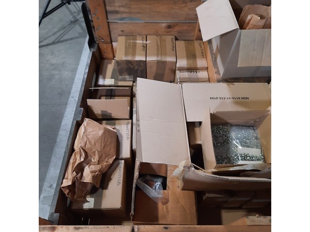 Diverse onderdelen - afbeelding 4 van  12