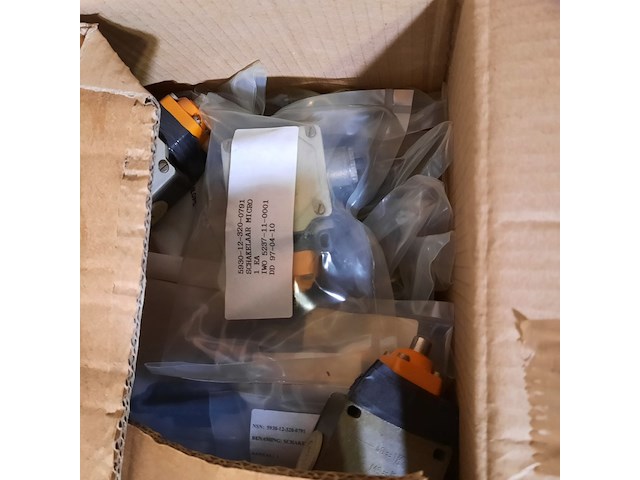 Diverse onderdelen - afbeelding 10 van  12