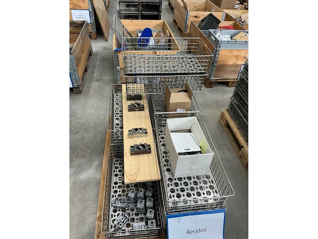 Diverse onderdelen - afbeelding 2 van  3