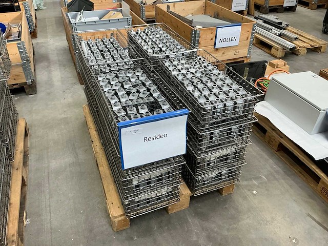 Diverse onderdelen - afbeelding 1 van  3