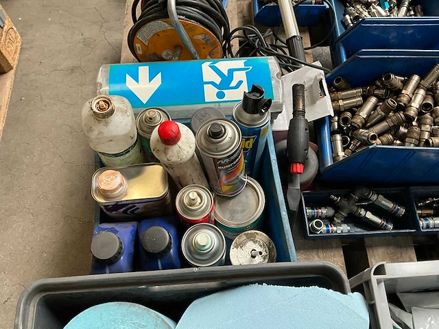 Diverse onderhoudsproducten - afbeelding 7 van  7