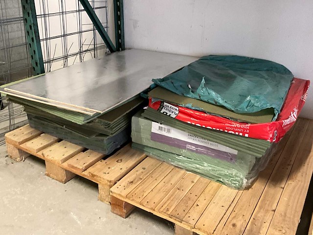 Diverse ondervloer platen - afbeelding 2 van  3