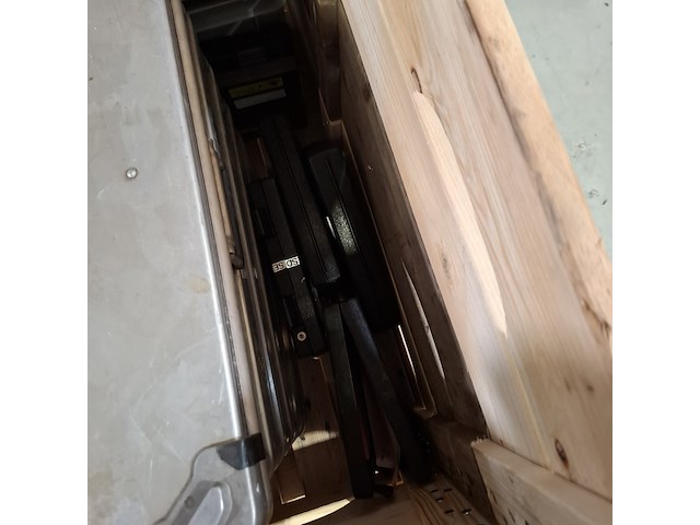 Diverse opbergkisten en koffers - afbeelding 4 van  5