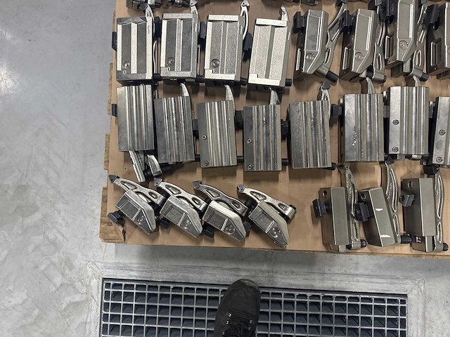 Diverse opspangereedschap (21x) - afbeelding 2 van  7