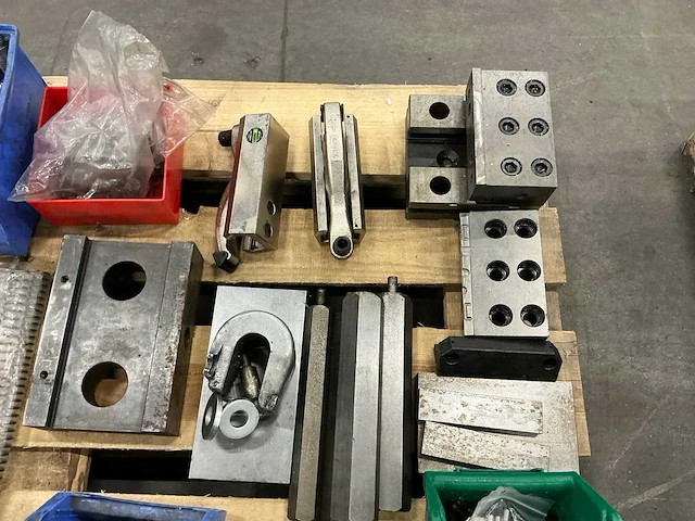 Diverse opspangereedschappen - afbeelding 8 van  8