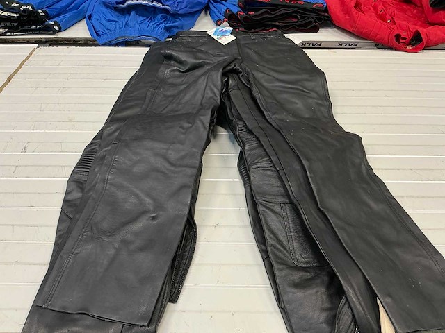Diverse orina, cypro ledere motorbroek (8x) - afbeelding 6 van  12