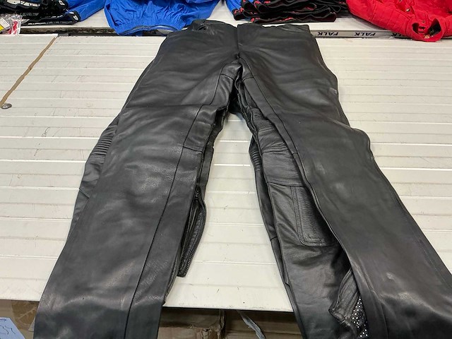 Diverse orina, cypro ledere motorbroek (8x) - afbeelding 7 van  12