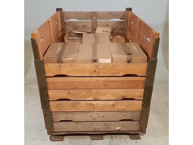 Diverse pakkingen - afbeelding 1 van  8