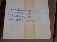 Diverse pakkingen - afbeelding 5 van  8