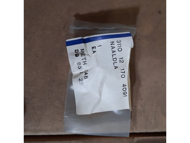 Diverse pakkingen - afbeelding 7 van  8