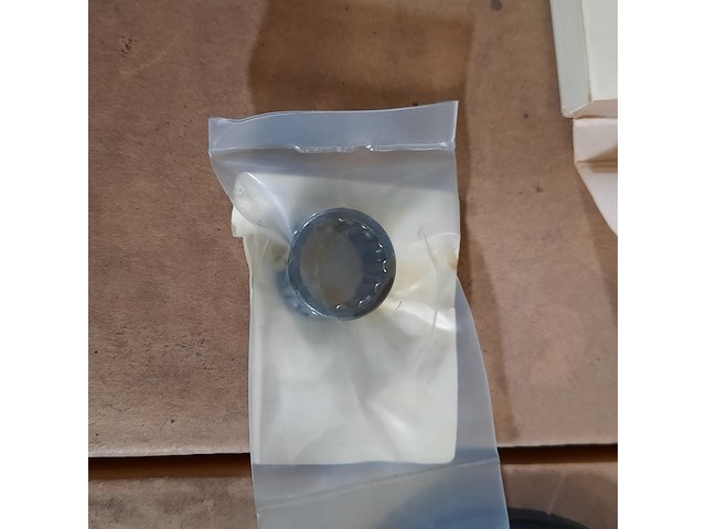 Diverse pakkingen - afbeelding 8 van  8