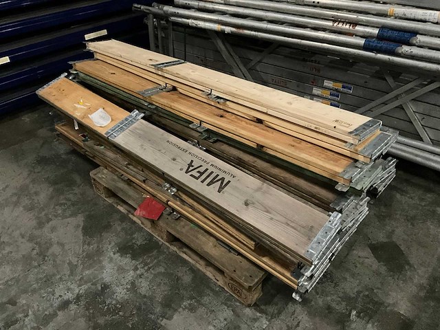 Diverse palletranden (30x) - afbeelding 1 van  3