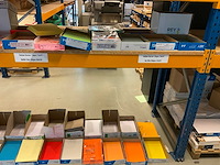 Diverse papier en etiketten - afbeelding 3 van  17