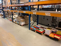 Diverse papier en etiketten - afbeelding 1 van  17