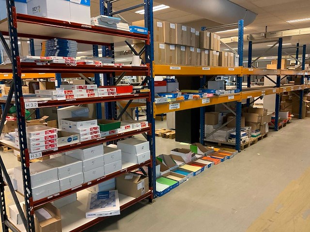 Diverse papier en etiketten - afbeelding 10 van  17