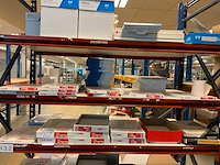Diverse papier en etiketten - afbeelding 13 van  17