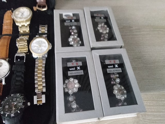 Diverse partij horloges - afbeelding 5 van  5