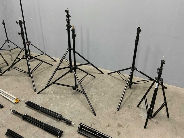 Diverse partij statieven - afbeelding 6 van  7