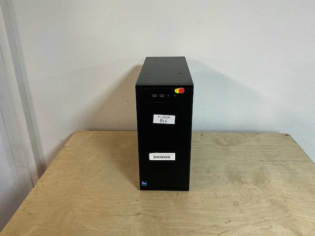 Diverse pc 240 desktop - afbeelding 2 van  3