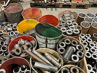 Diverse penbussen - afbeelding 5 van  8