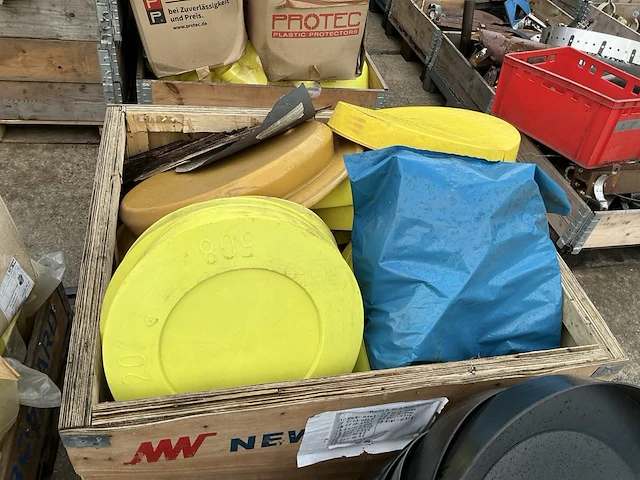 Diverse pijpdoppen - afbeelding 24 van  28