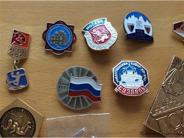 Diverse pins - afbeelding 2 van  4