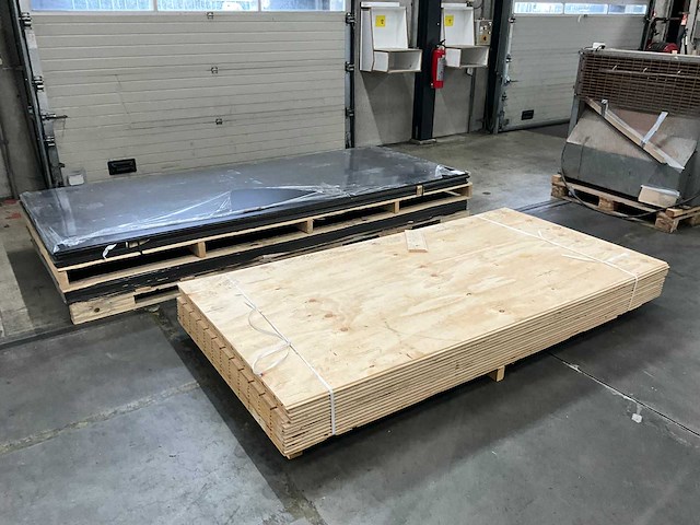 Diverse platen - afbeelding 2 van  7