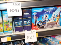 Diverse playmobil speeldozen op schap, 14 stuks. - afbeelding 1 van  1