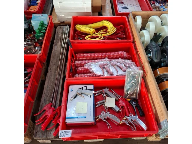 Diverse pneumatisch accessoires - afbeelding 1 van  8