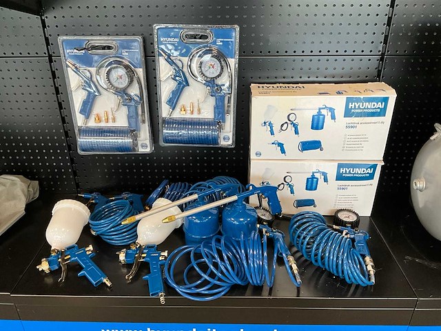 Diverse pneumatische accessoires - afbeelding 1 van  5