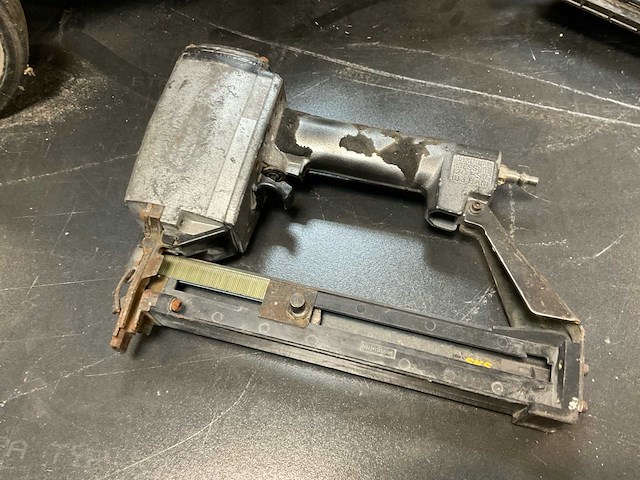 Diverse pneumatische gereedschap - afbeelding 19 van  21