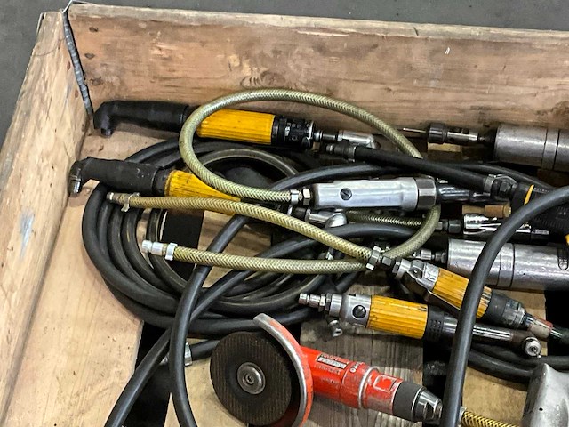 Diverse pneumatische gereedschappen (22x) - afbeelding 7 van  8