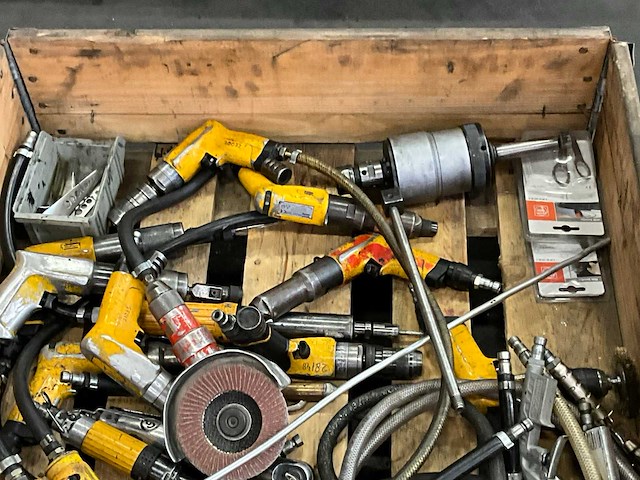 Diverse pneumatische gereedschappen (22x) - afbeelding 3 van  6