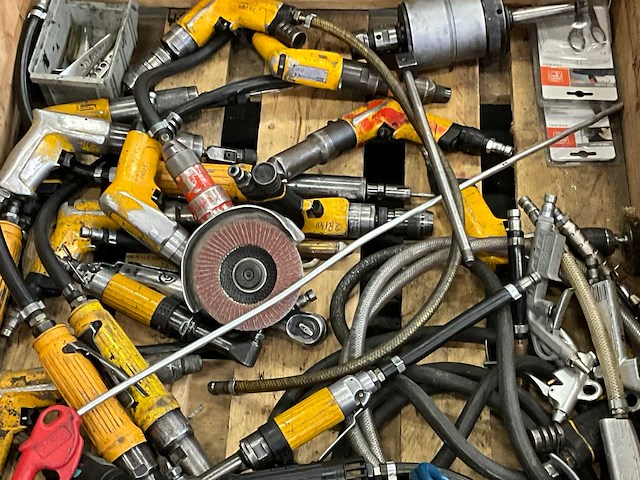 Diverse pneumatische gereedschappen (22x) - afbeelding 4 van  6