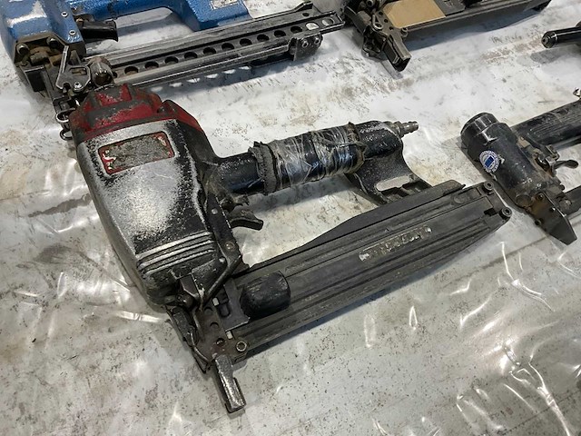 Diverse pneumatische gereedschappen - afbeelding 2 van  6