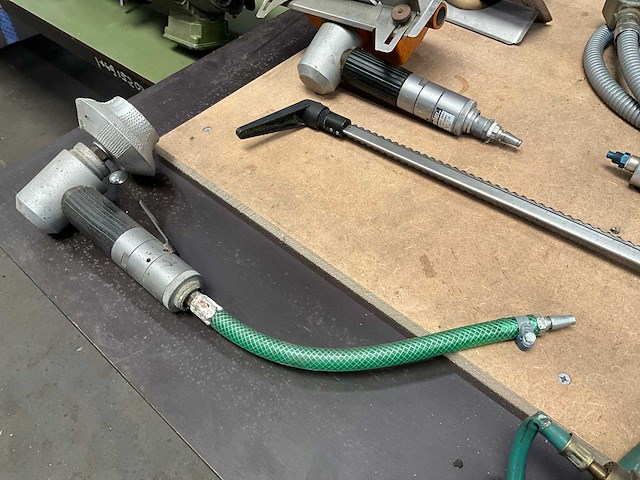 Diverse pneumatische gereedschappen - afbeelding 8 van  12